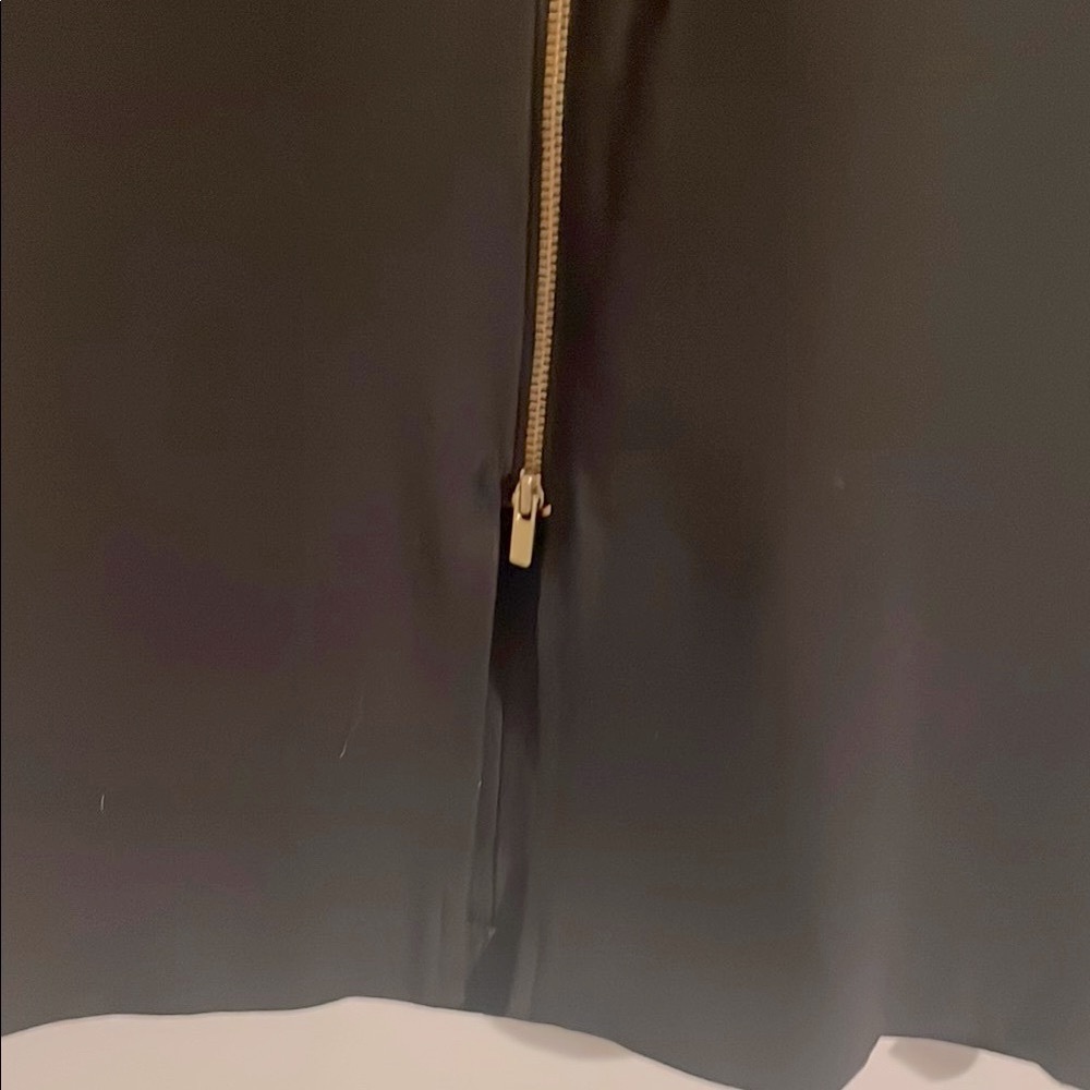 Elegant Black Skirt with Gold Accents - Picture 5 of 10